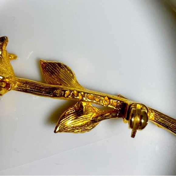 COPY - ☘️Tancer signed rose pin. Beautiful color. Very good condition - Picture 2 of 8